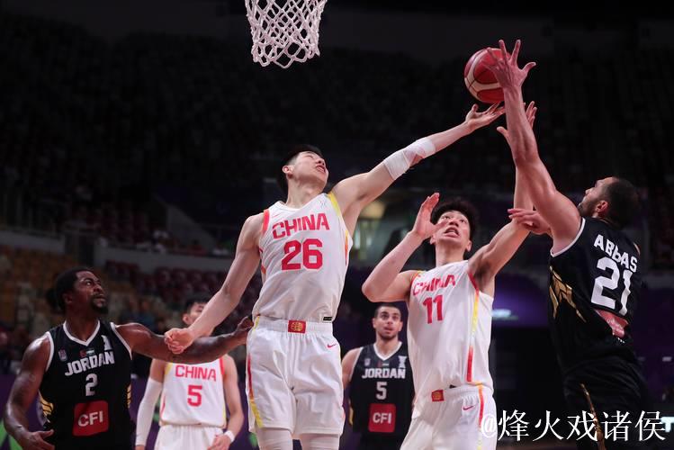 中国男篮横扫约旦，亚洲杯小组赛三战全胜挺进八强